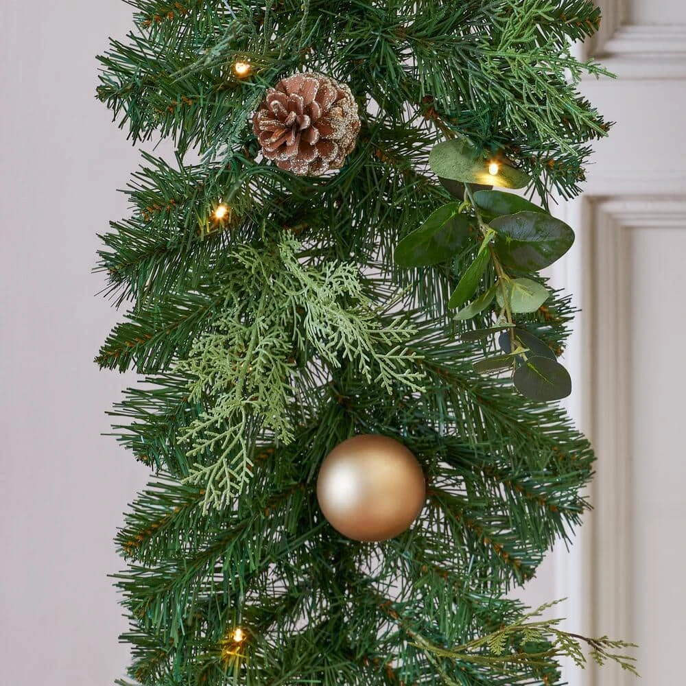 Home Accents Holiday 9 ft Prelit St Germain Garland 9 Home Accents Holiday 9 ft Prelit St Germain Garland - Image 7