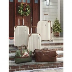 Home Accents Holiday 30 in Prelit Woodmore Wreath -HOME ACCENTS HOLIDAY Shop home accents holiday christmas wreaths 21gr50166 66 1000