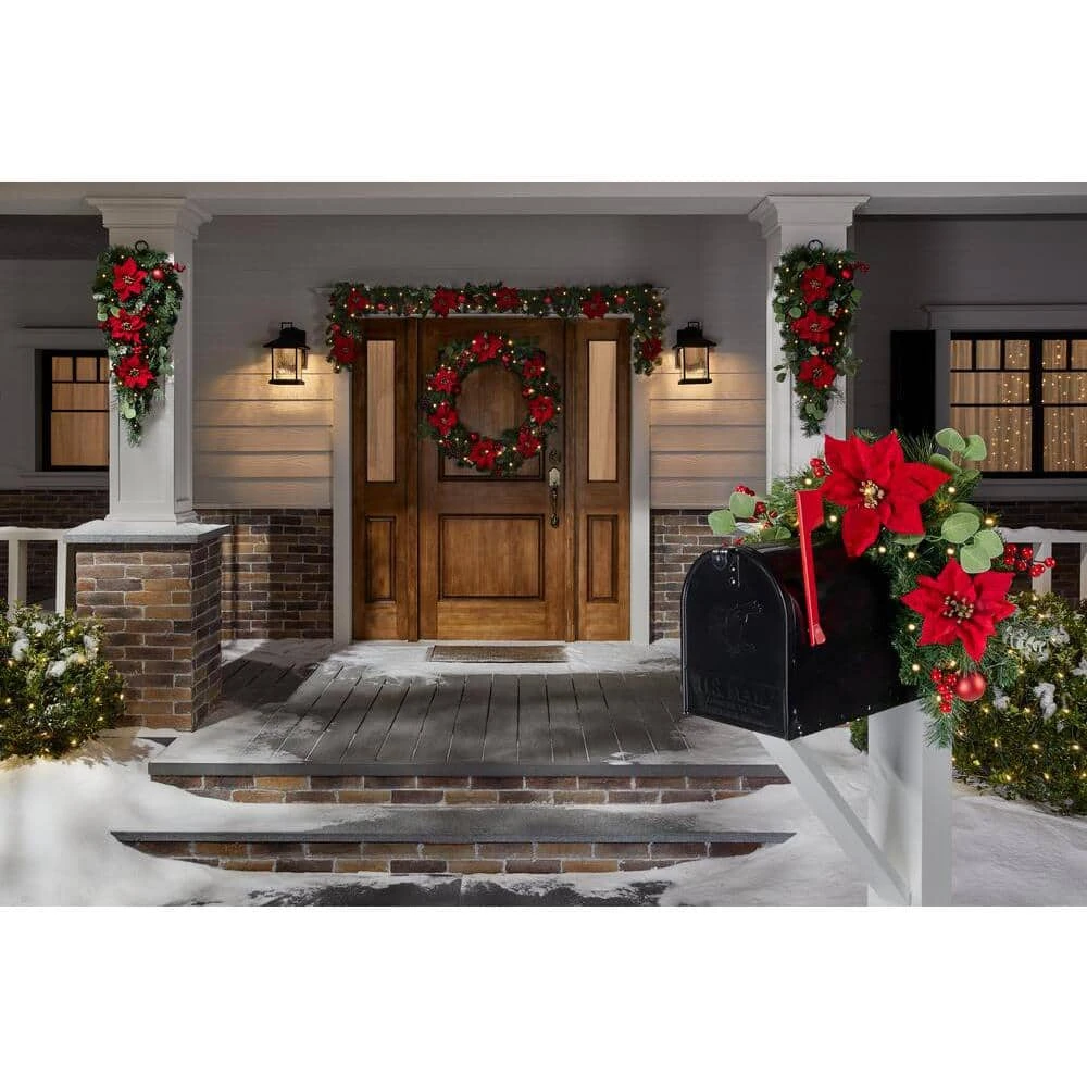 Home Accents Holiday 36 in. Berry Bliss Battery Operated Mixed Pine LED Pre-Lit Artificial Christmas Wreath with Timer 6 Home Accents Holiday 36 in. Berry Bliss Battery Operated Mixed Pine LED Pre-Lit Artificial Christmas Wreath with Timer - Image 4