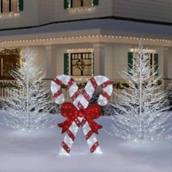 Home Accents Holiday 7.5 ft W inter Spruce LED Christmas Tree 12 Home Accents Holiday 7.5 ft W inter Spruce LED Christmas Tree -HOME ACCENTS HOLIDAY Shop home accents holiday outdoor christmas trees 22hd70001 1d 1000