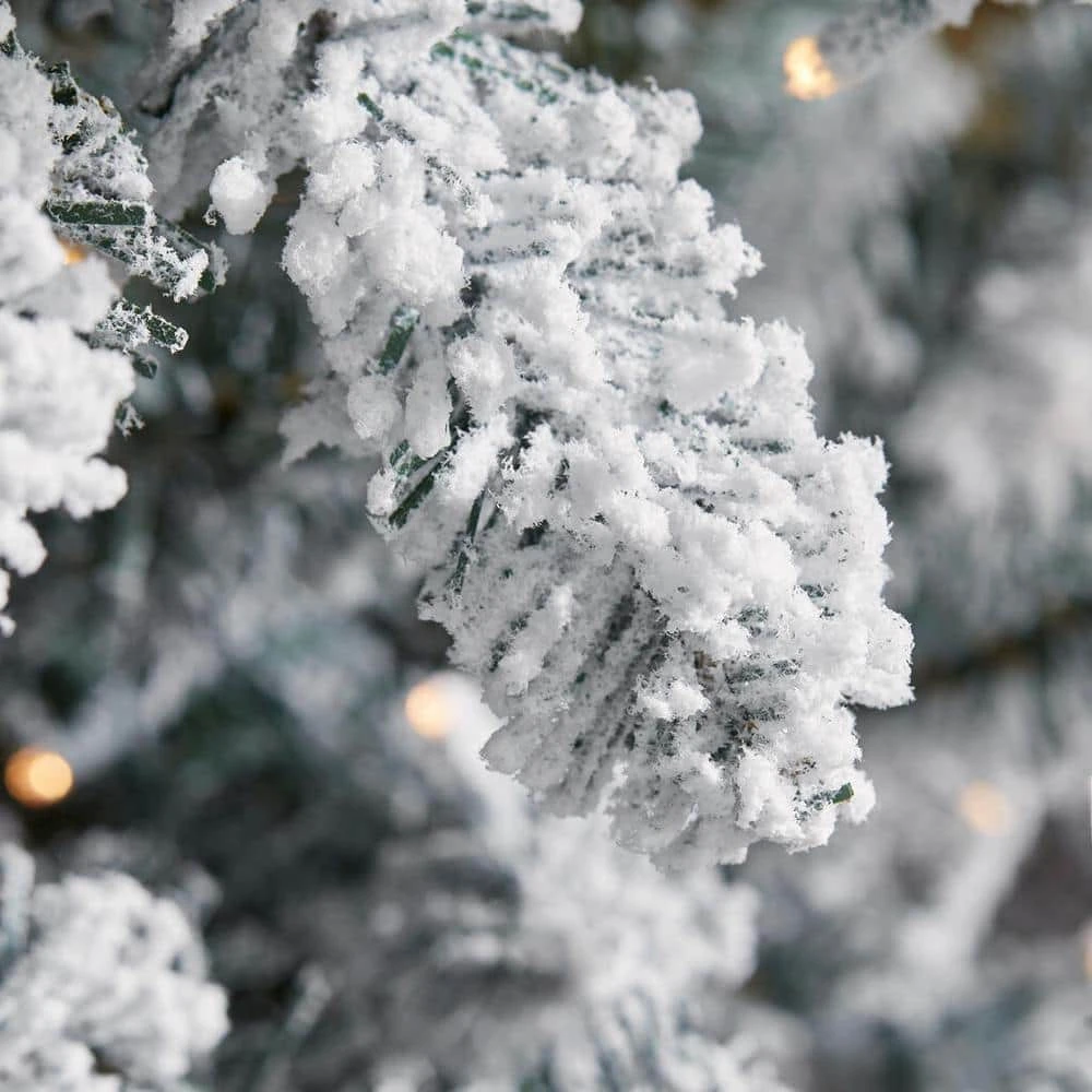 Home Accents Holiday 7.5 ft Starry Light Flocked Christmas Tree 6 Home Accents Holiday 7.5 ft Starry Light Flocked Christmas Tree - Image 4