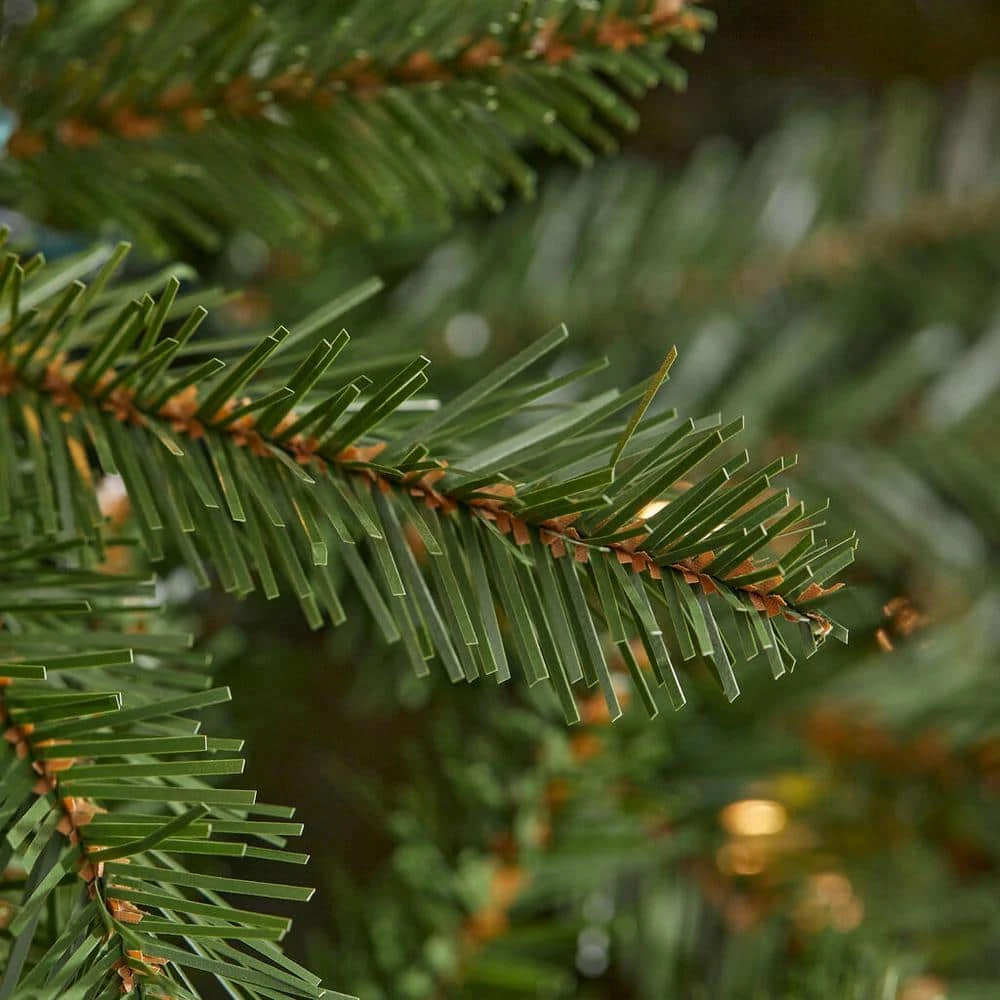 Home Accents Holiday 7.5 ft Dunland Fir Christmas Tree 8 Home Accents Holiday 7.5 ft Dunland Fir Christmas Tree - Image 6