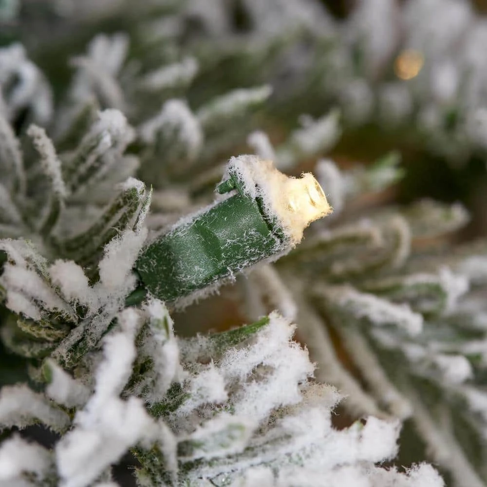 Home Accents Holiday 7.5 ft Mixed Pine Flocked LED Christmas Tree 7 Home Accents Holiday 7.5 ft Mixed Pine Flocked LED Christmas Tree - Image 5