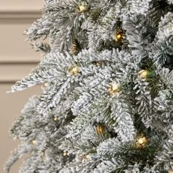Home Accents Holiday 7.5 ft Mixed Pine Flocked LED Christmas Tree 10 Home Accents Holiday 7.5 ft Mixed Pine Flocked LED Christmas Tree -HOME ACCENTS HOLIDAY Shop home accents holiday pre lit christmas trees 2397120hdc 40 1000