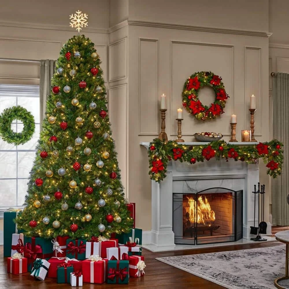 Home Accents Holiday 9 ft Wesley Pine Christmas Tree 4 Home Accents Holiday 9 ft Wesley Pine Christmas Tree - Image 2