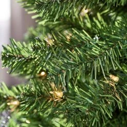 Unbranded 5 ft Woodtrail Fir Incandescent Christmas Tree -HOME ACCENTS HOLIDAY Shop pre lit christmas trees 22gu05002 40 1000